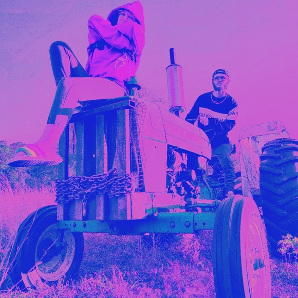 Meet your Posher, Rj - Picture 2 of 4